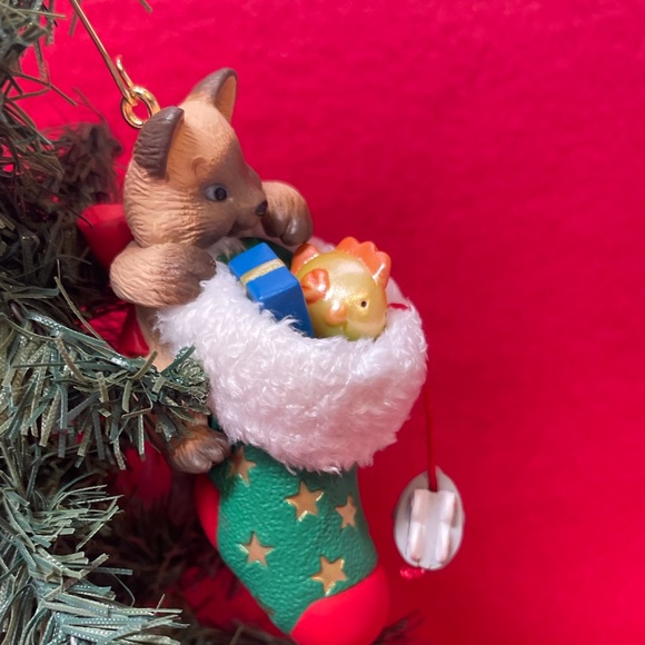 Mischievous Kittens Hallmark Ornament - Picture 3 of 6